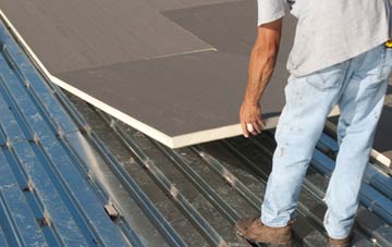 benefits of insulating Oakhurst flat roofing