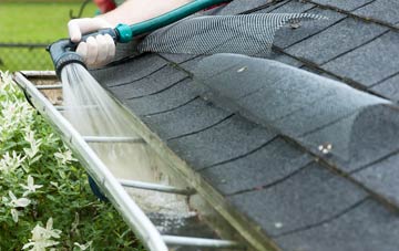 Oakhurst gutter cleaning costs